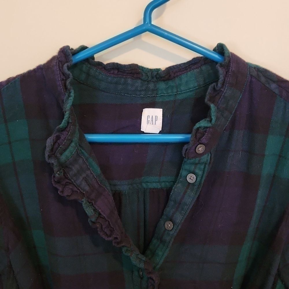 Dresses 3 for $30!!  Gap Ruffle Flannel Shirt Dress Size S - Picture 4 of 7